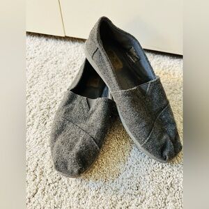 Bob’s Slip-on Shoes, Womens US 7 / EU 38